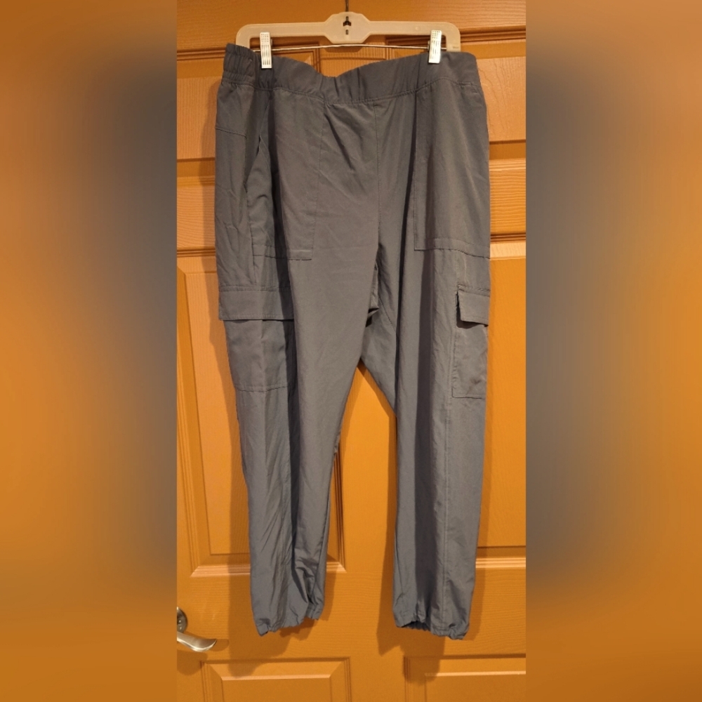 Apana Joggers